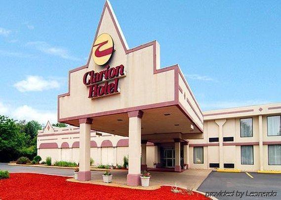 Quality Inn New Kensington Luaran gambar