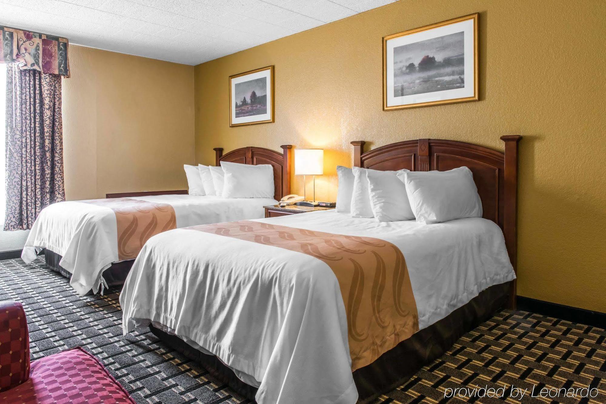 Quality Inn New Kensington Luaran gambar