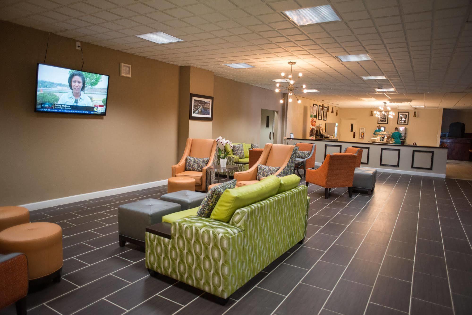 Quality Inn New Kensington Luaran gambar