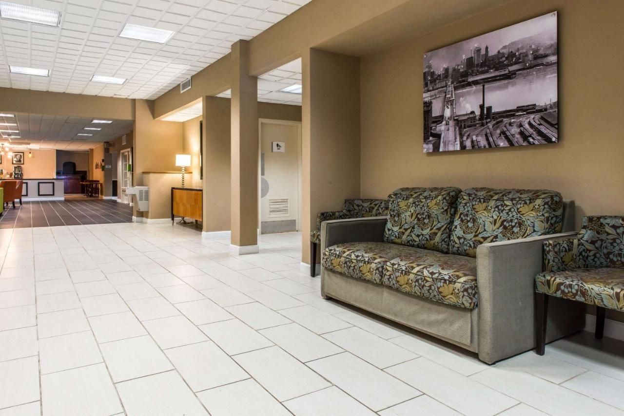 Quality Inn New Kensington Luaran gambar